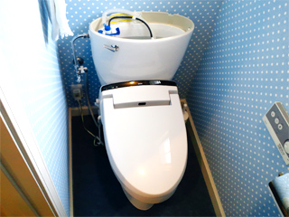 2ピーストイレ横給水BT交換+フラッパー交換＋各部調整点検施工費用 ¥10,800